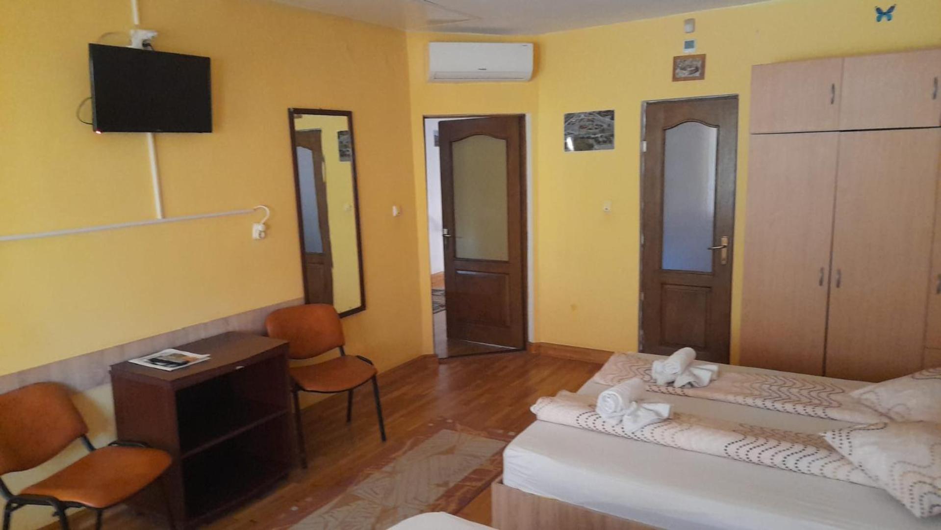 Casa Tudor Турда Екстериор снимка