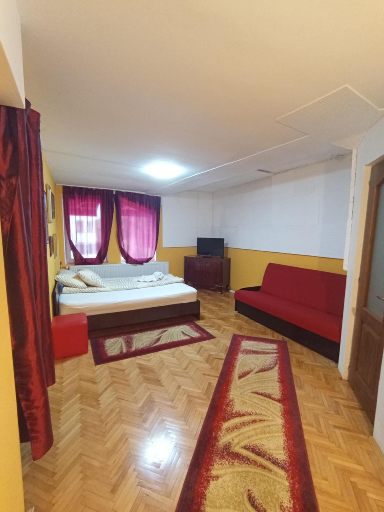 Casa Tudor Турда Екстериор снимка