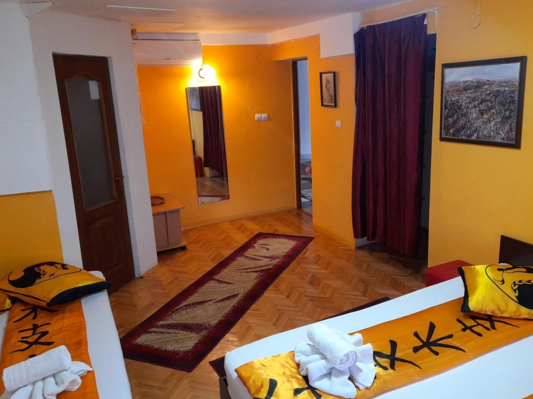 Casa Tudor Турда Екстериор снимка